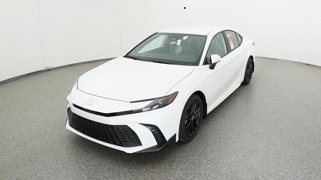 2025 Toyota Camry SE photo 16
