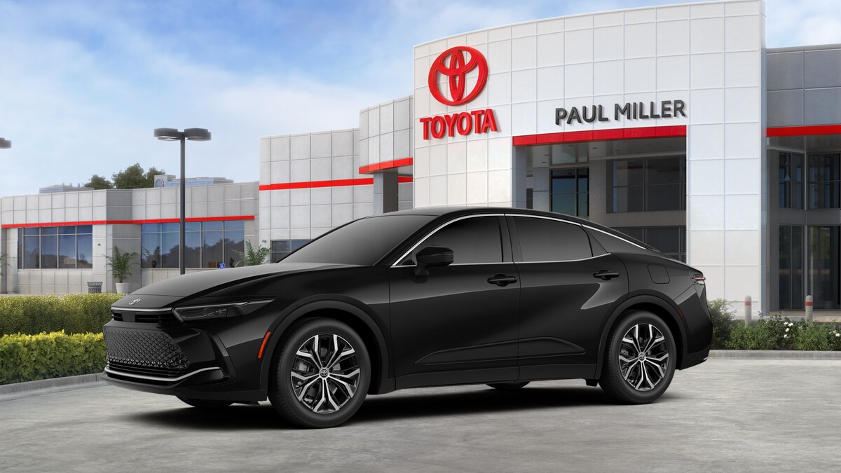 2026 Toyota Crown XLE photo 2