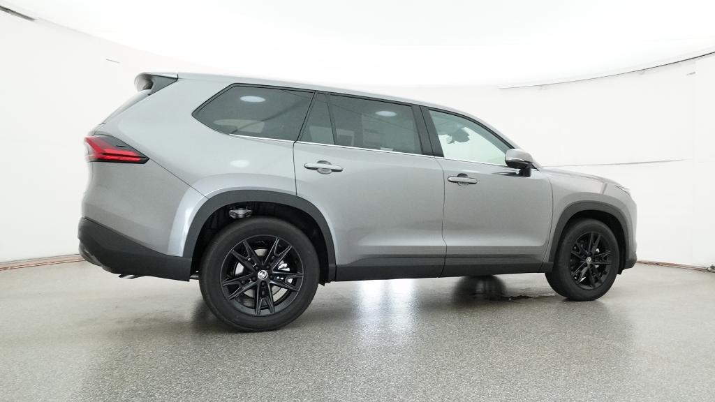 2025 Toyota Grand Highlander Platinum photo 2