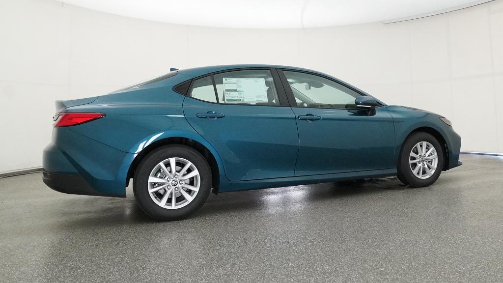 2026 Toyota Camry LE photo 19