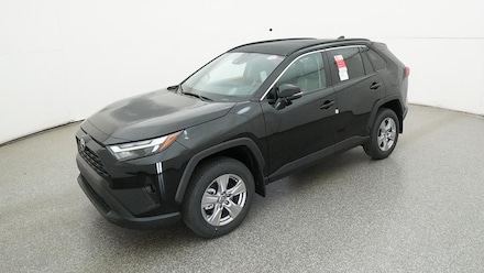 2025 Toyota RAV4 XLE SUV