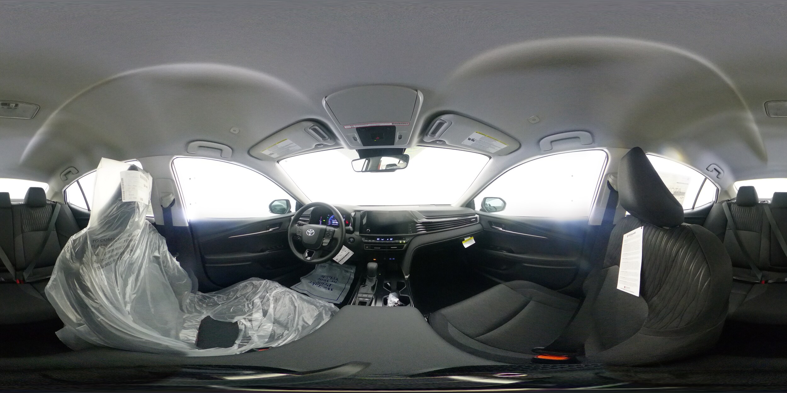 2025 Toyota Camry LE photo 19