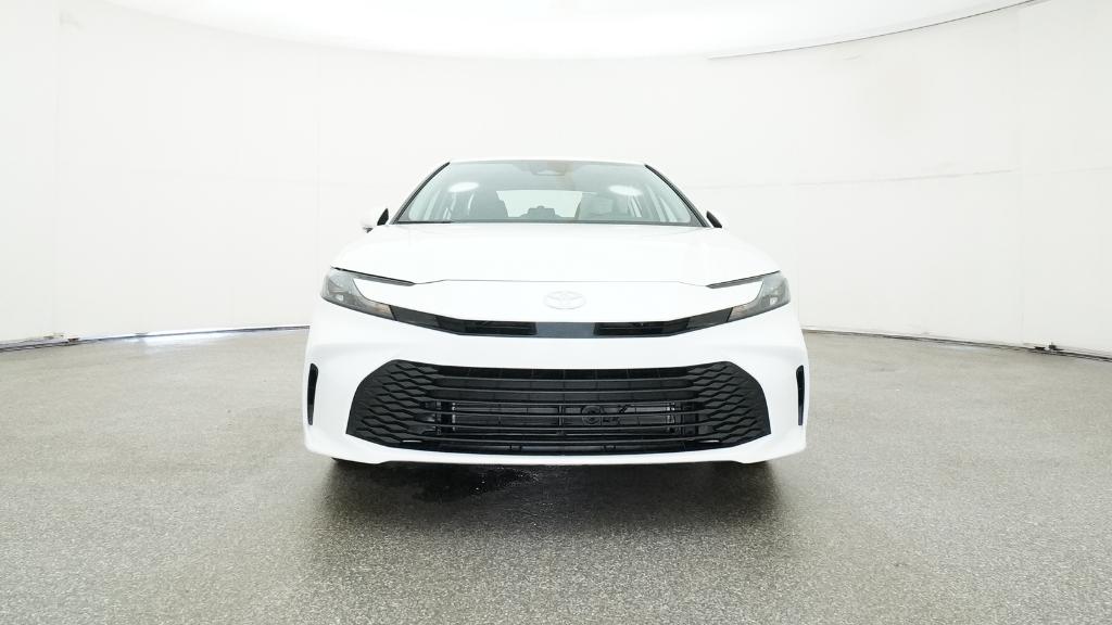 2025 Toyota Camry LE photo 6
