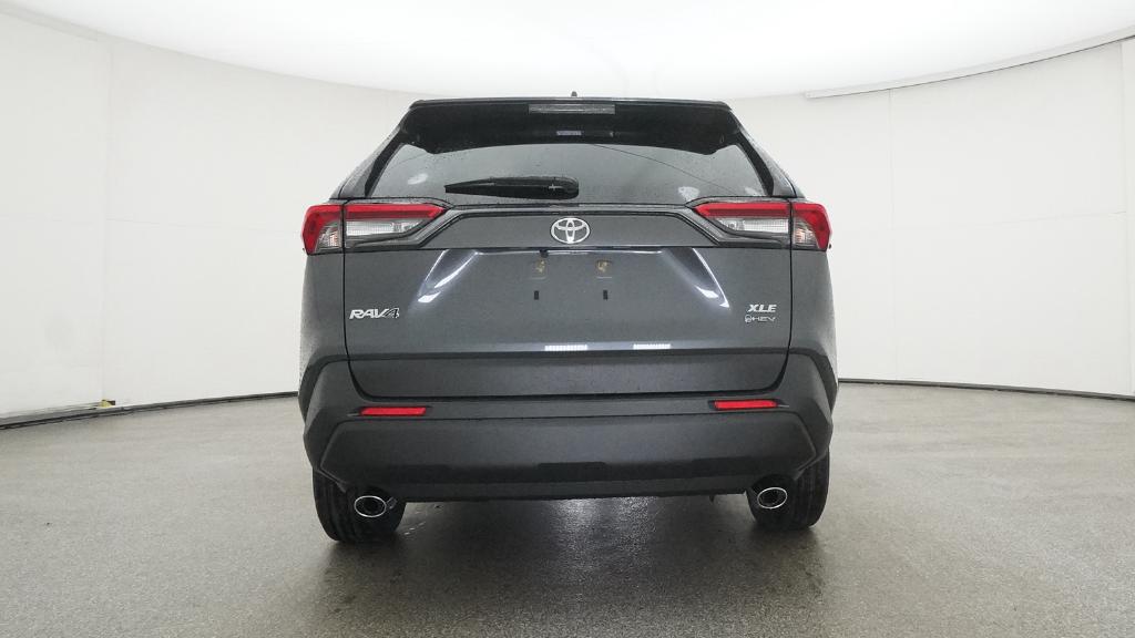 2025 Toyota RAV4 Hybrid XLE photo 3