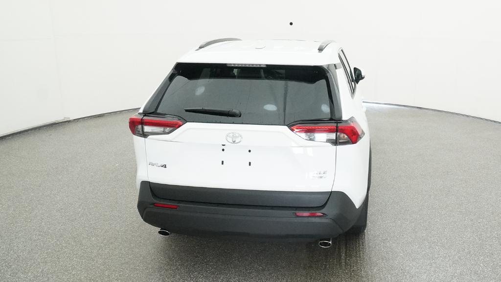 2025 Toyota RAV4 Hybrid XLE photo 4