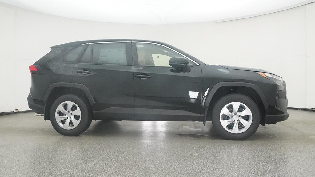 2025 Toyota RAV4 LE photo 3