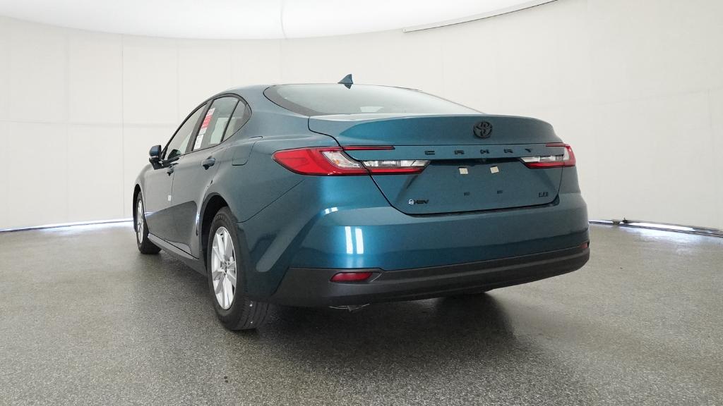 2026 Toyota Camry LE photo 25