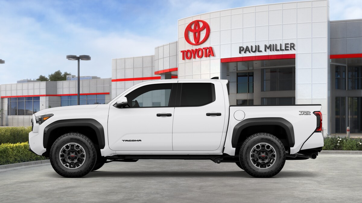 2025 Toyota Tacoma TRD Off-Road 4x4 Double Cab photo 3