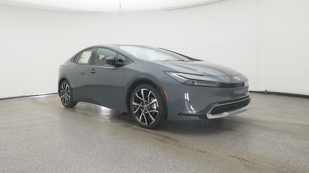 2026 Toyota Prius Plug-in Hybrid XSE photo 31