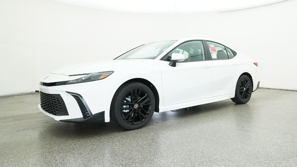 2025 Toyota Camry SE photo 15