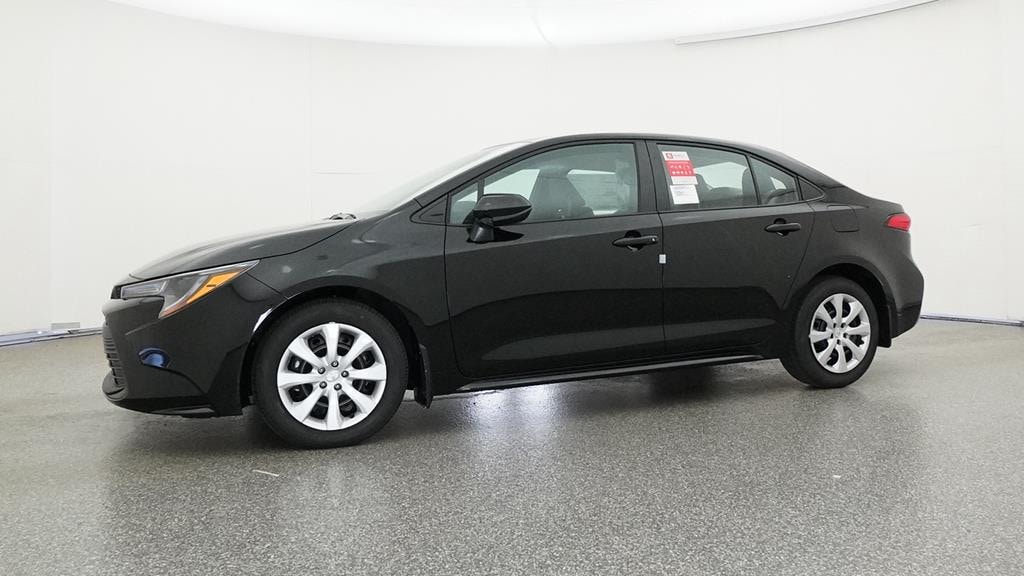 Used 2025 Toyota Corolla LE Sedan