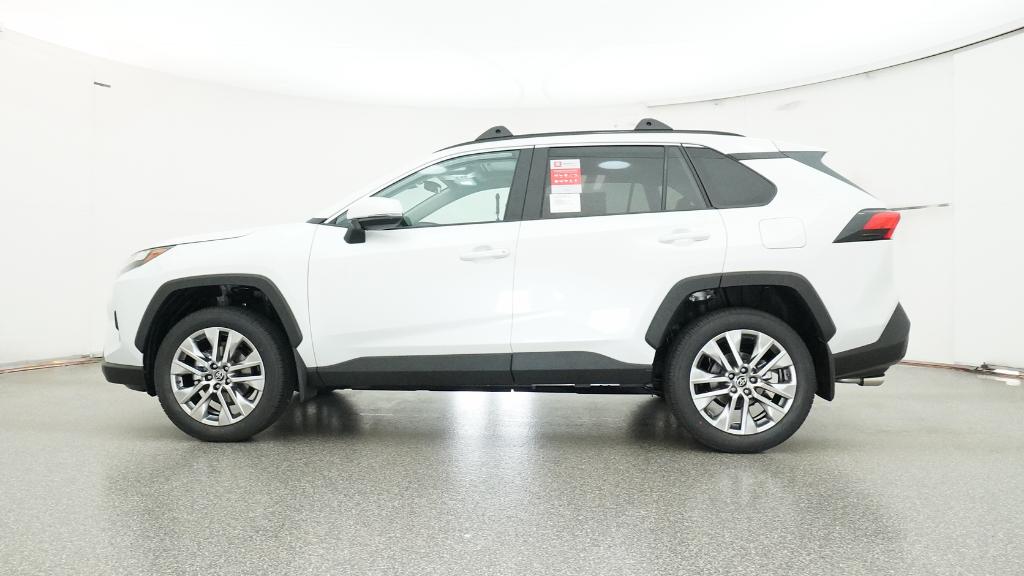 2025 Toyota RAV4 XLE Premium photo 2