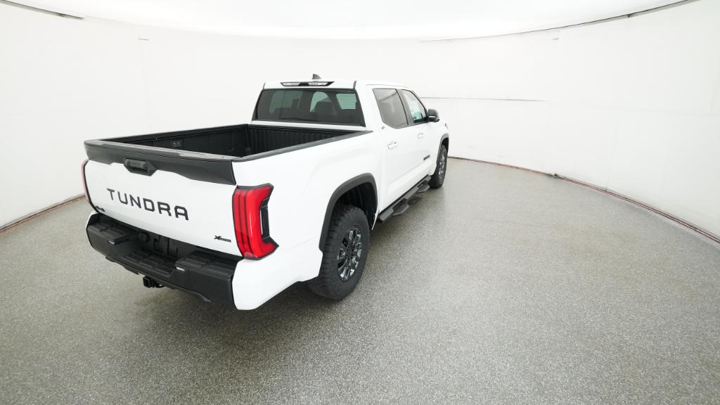 2026 Toyota Tundra SR5 CrewMax photo 30