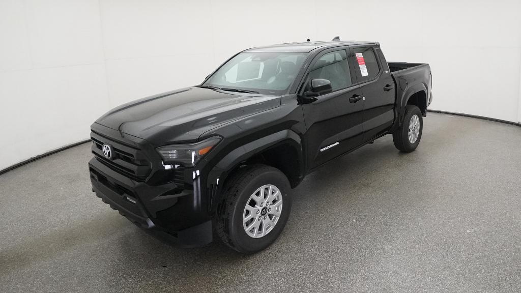 2025 Toyota Tacoma SR5's photo