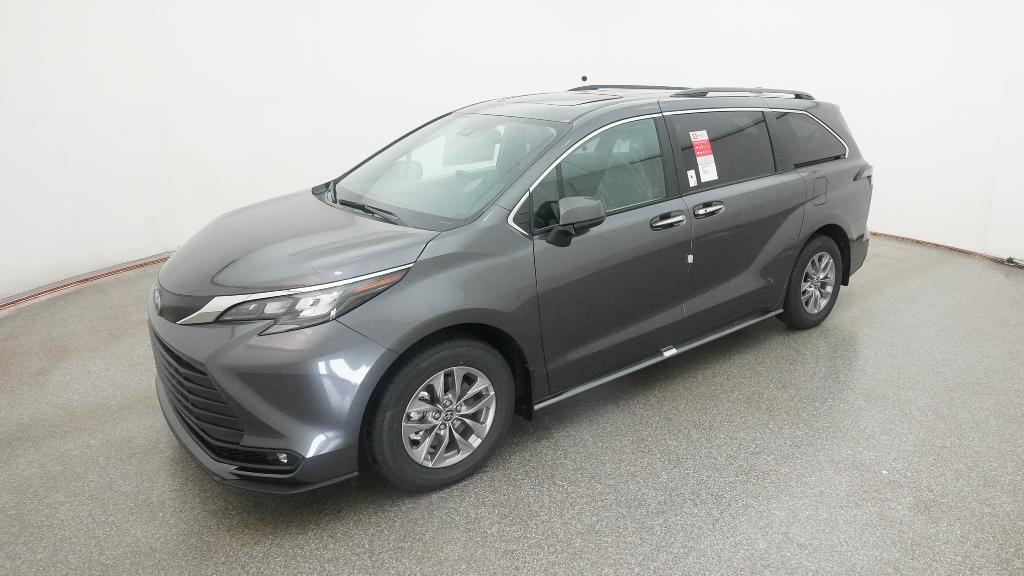 2025 Toyota Sienna Van Passenger Van 
