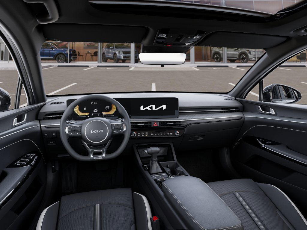2025 Kia K5 GT-Line - Photo 26