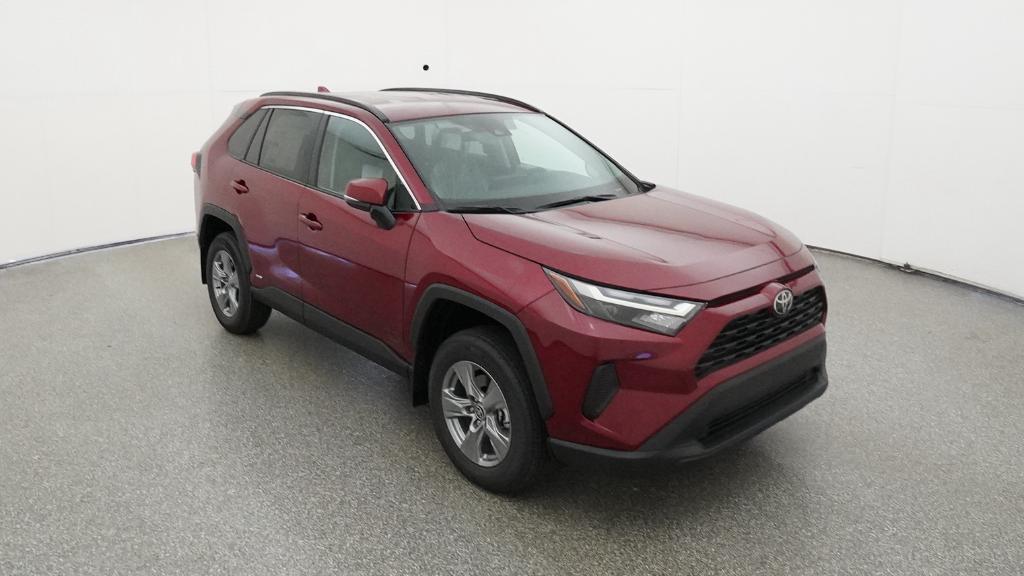 2025 Toyota RAV4 Hybrid XLE photo 4