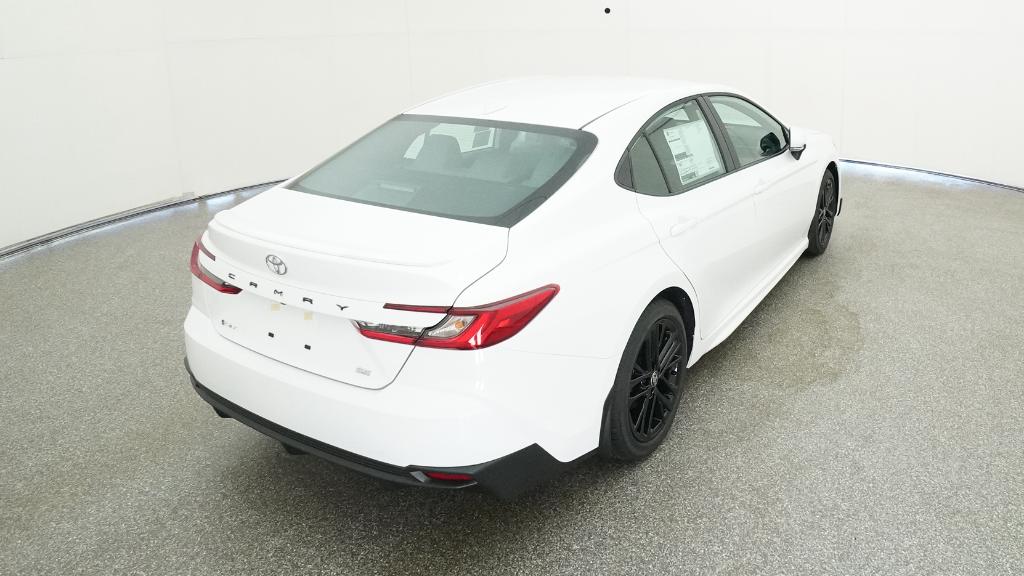 2026 Toyota Camry SE photo 9