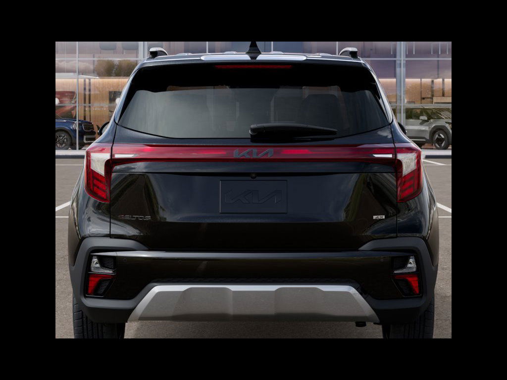 2025 Kia Seltos S photo 13