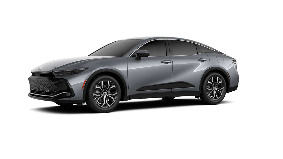 2026 Toyota Crown XLE photo 2