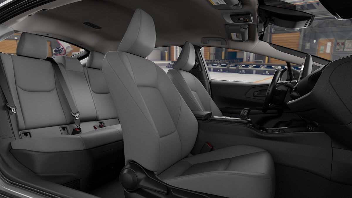 2026 Toyota Prius LE photo 2