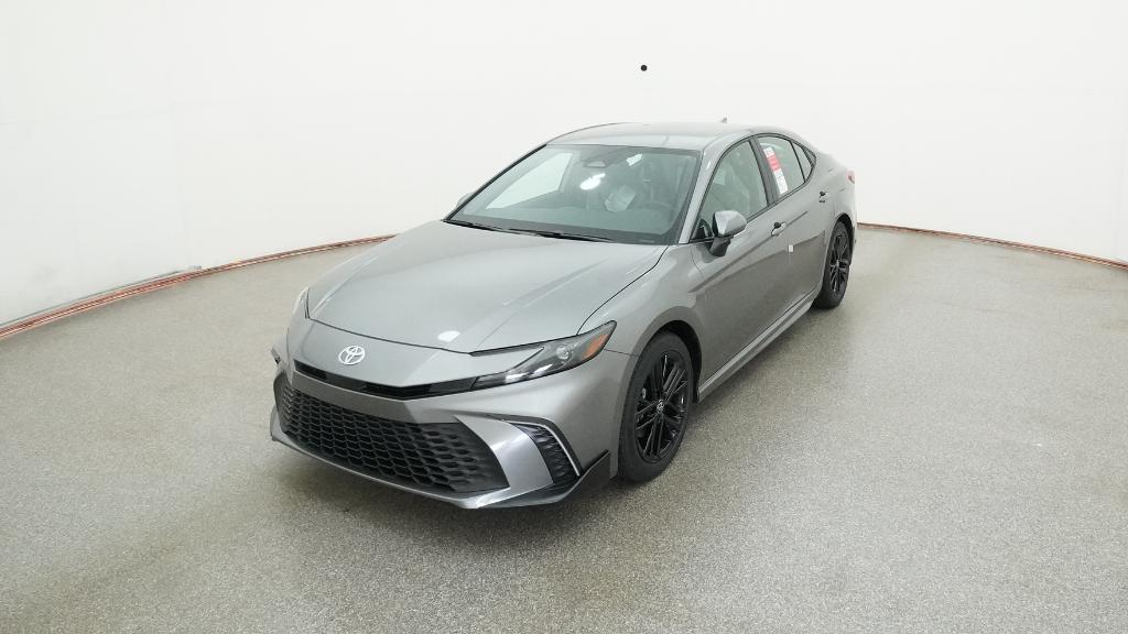 2025 Toyota Camry SE photo 2