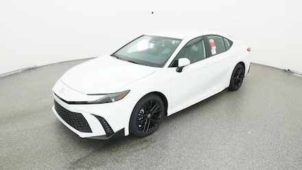 2025 Toyota Camry SE Sedan
