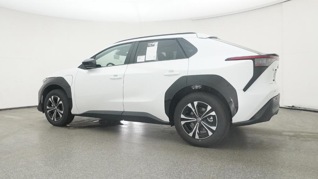 2025 Toyota bZ4X XLE photo 16