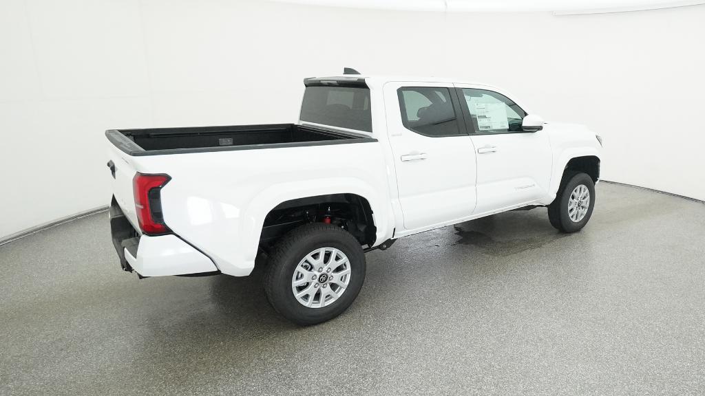 2025 Toyota Tacoma SR5 4x4 Double Cab photo 3