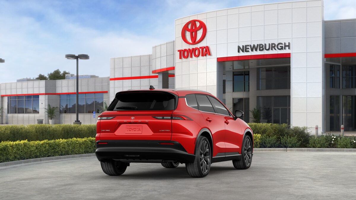 2025 Toyota Crown Signia Limited - Photo 9