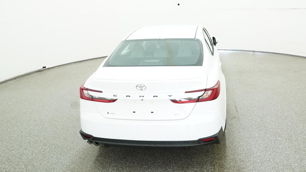 2025 Toyota Camry SE photo 11