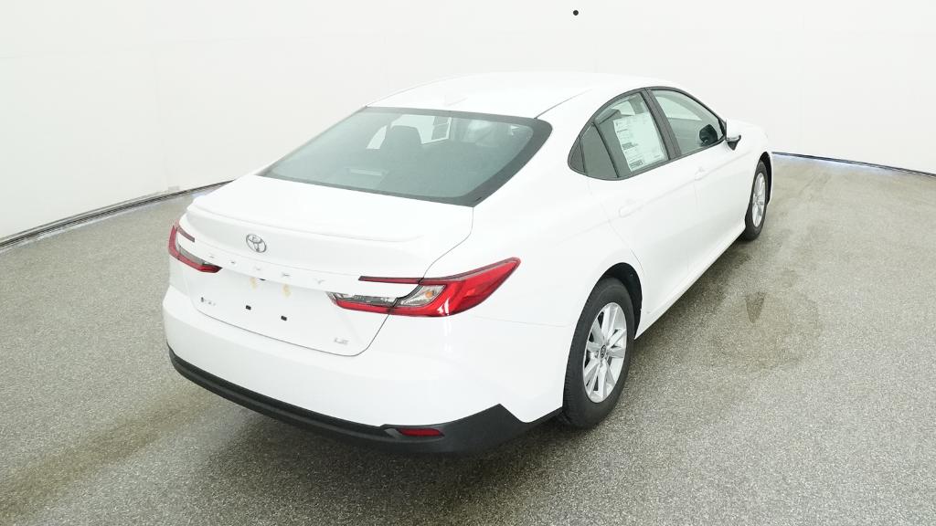 2025 Toyota Camry LE photo 11