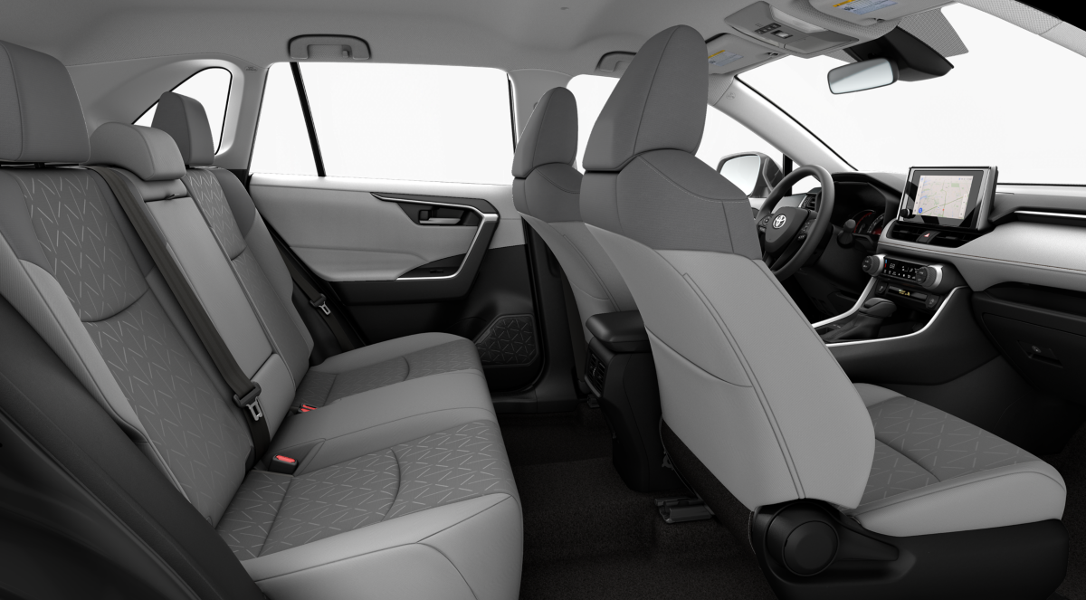 2025 Toyota RAV4 XLE - Photo 8