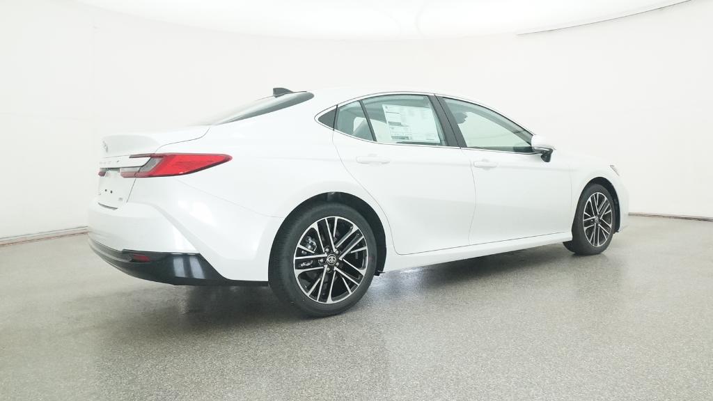 2026 Toyota Camry XLE photo 4