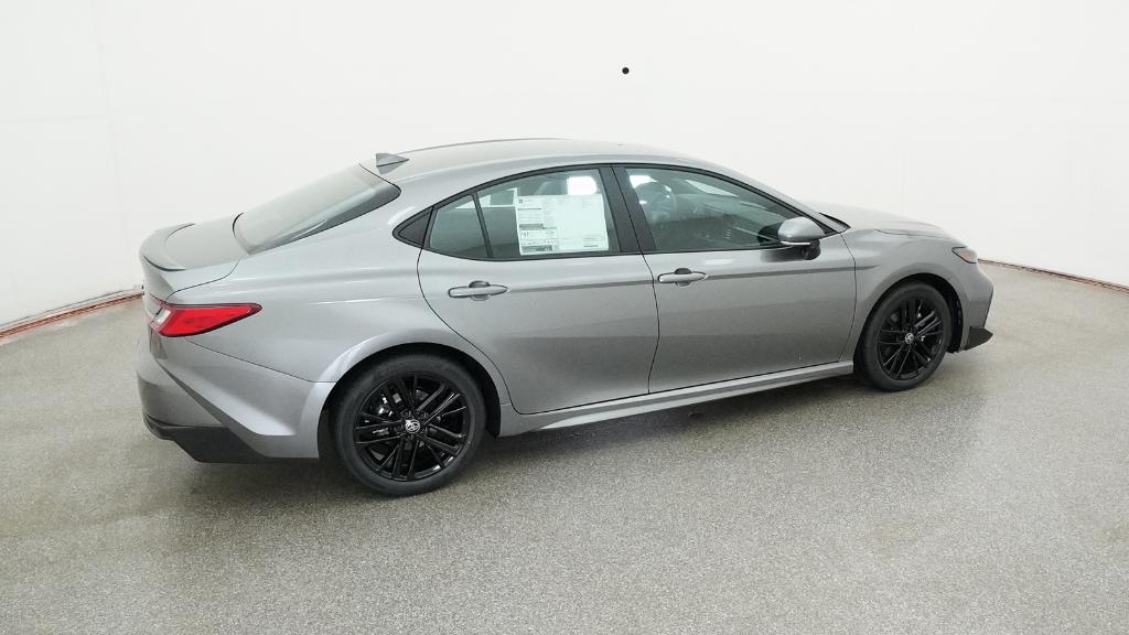 2025 Toyota Camry SE photo 2