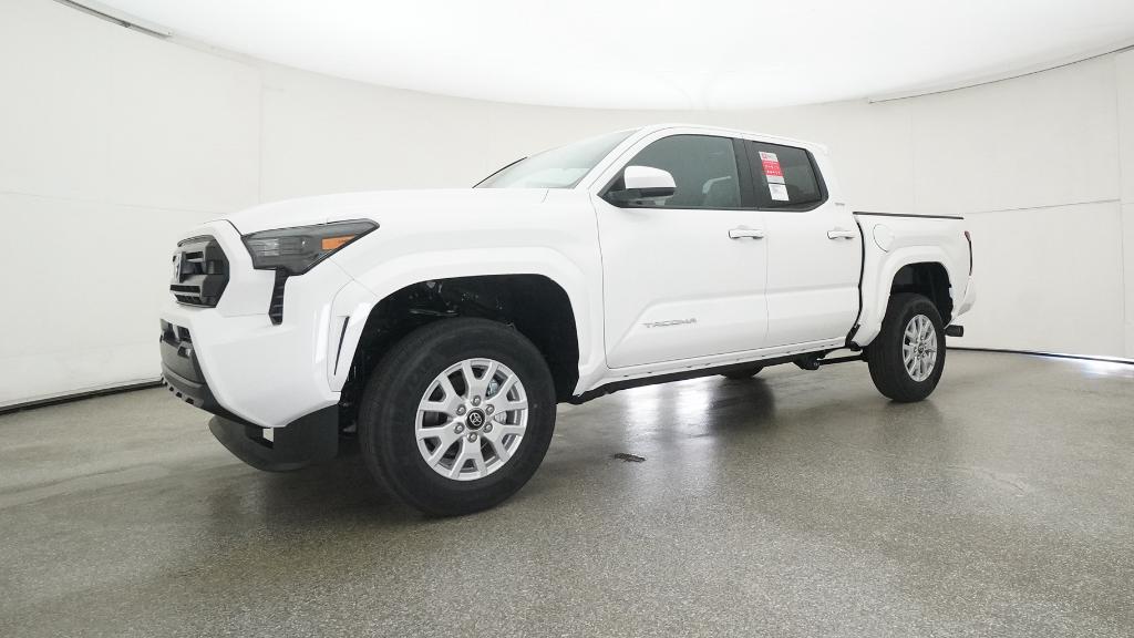 2025 Toyota Tacoma SR5 photo 14