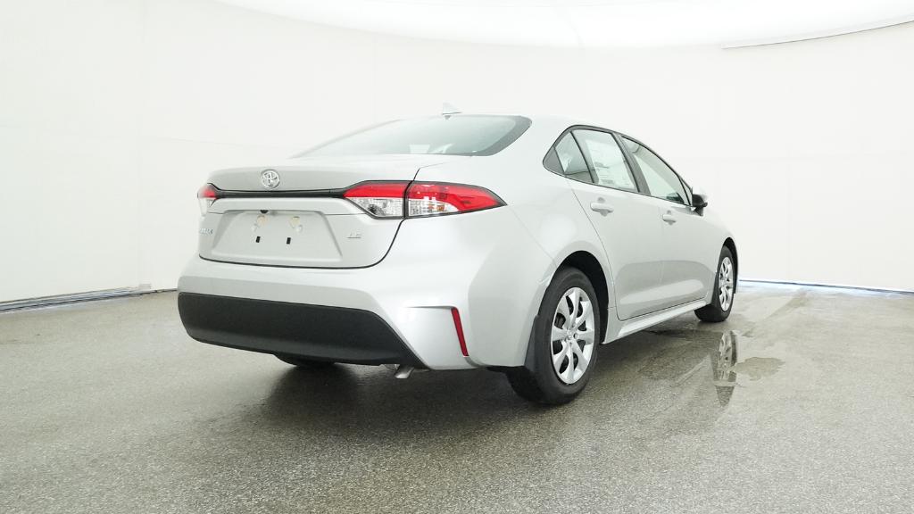 2025 Toyota Corolla LE photo 13