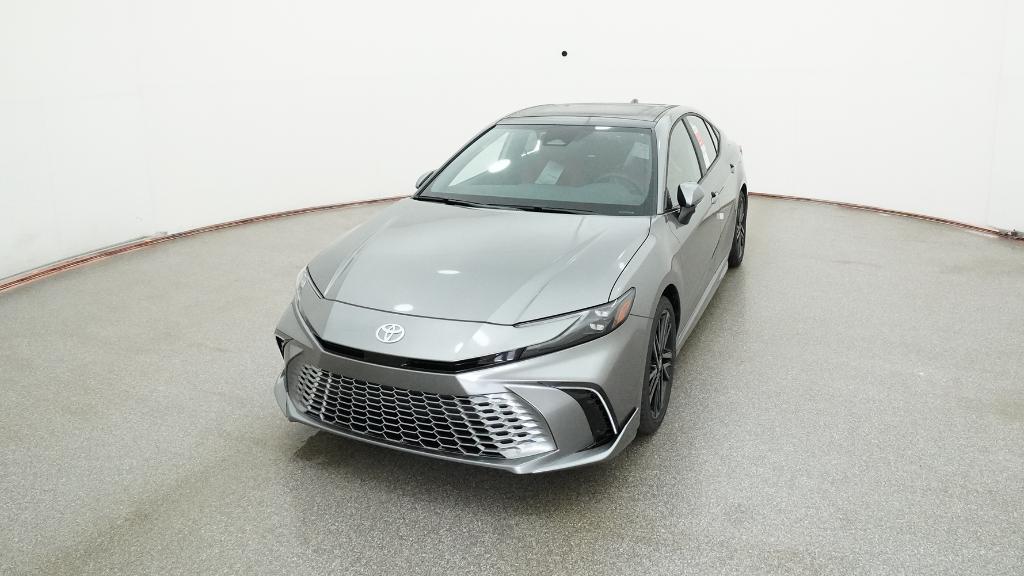 2025 Toyota Camry XSE photo 4