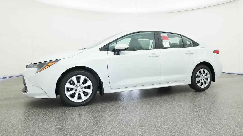 2025 Toyota Corolla LE photo 4