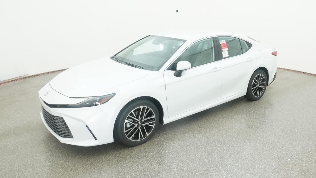 2025 Toyota Camry XLE photo 2