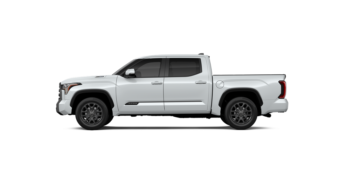 2025 Toyota Tundra Platinum photo 4