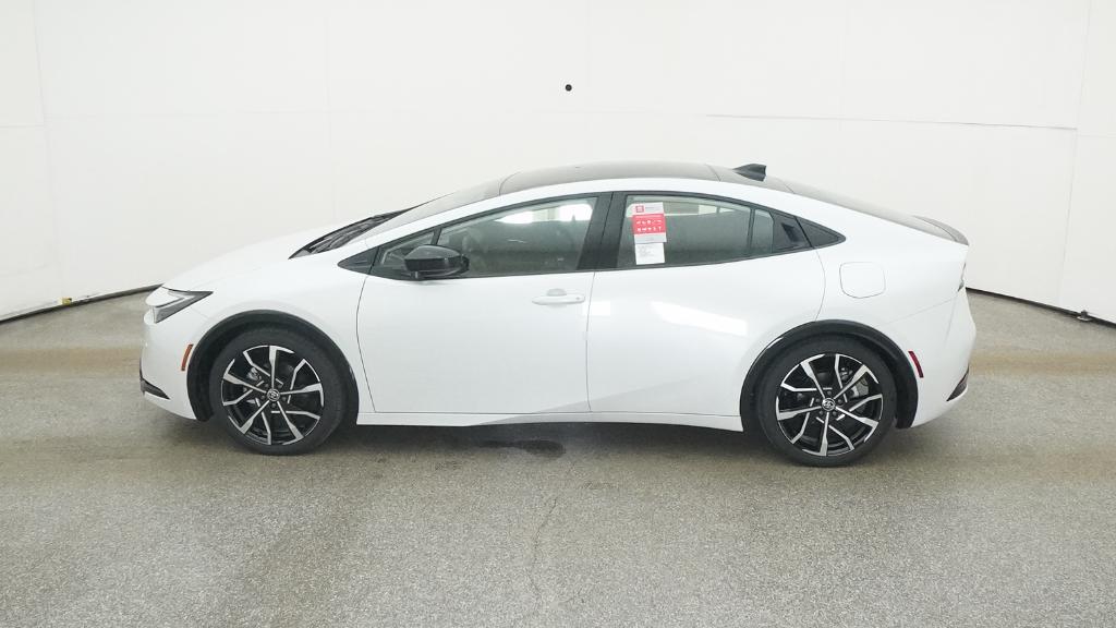 2026 Toyota Prius Plug-in Hybrid XSE photo 27