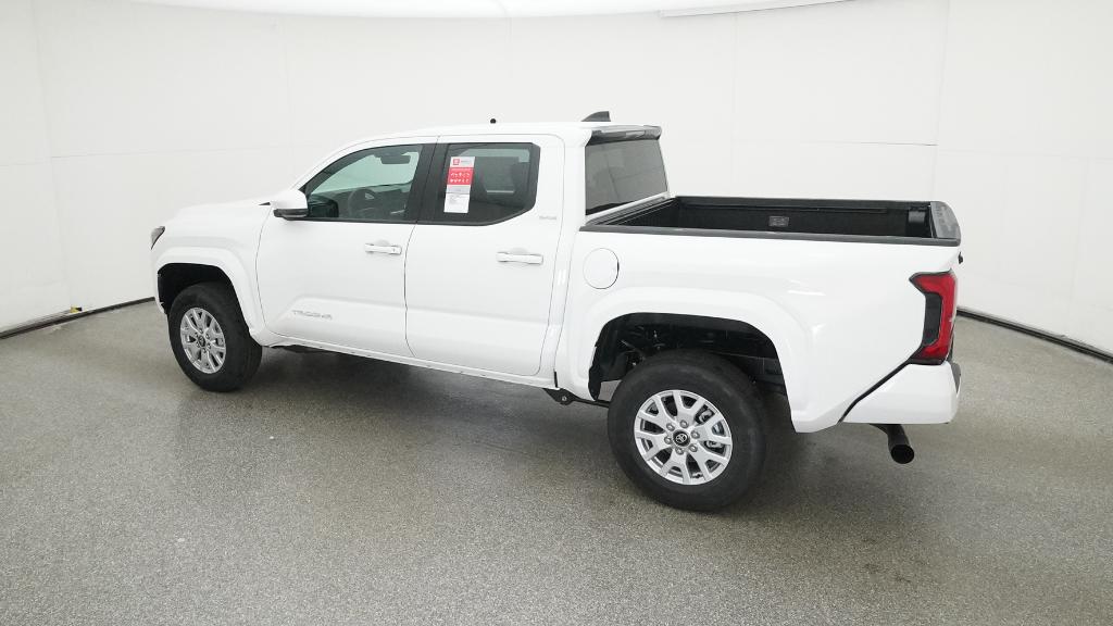 2025 Toyota Tacoma SR5 Double Cab photo 2