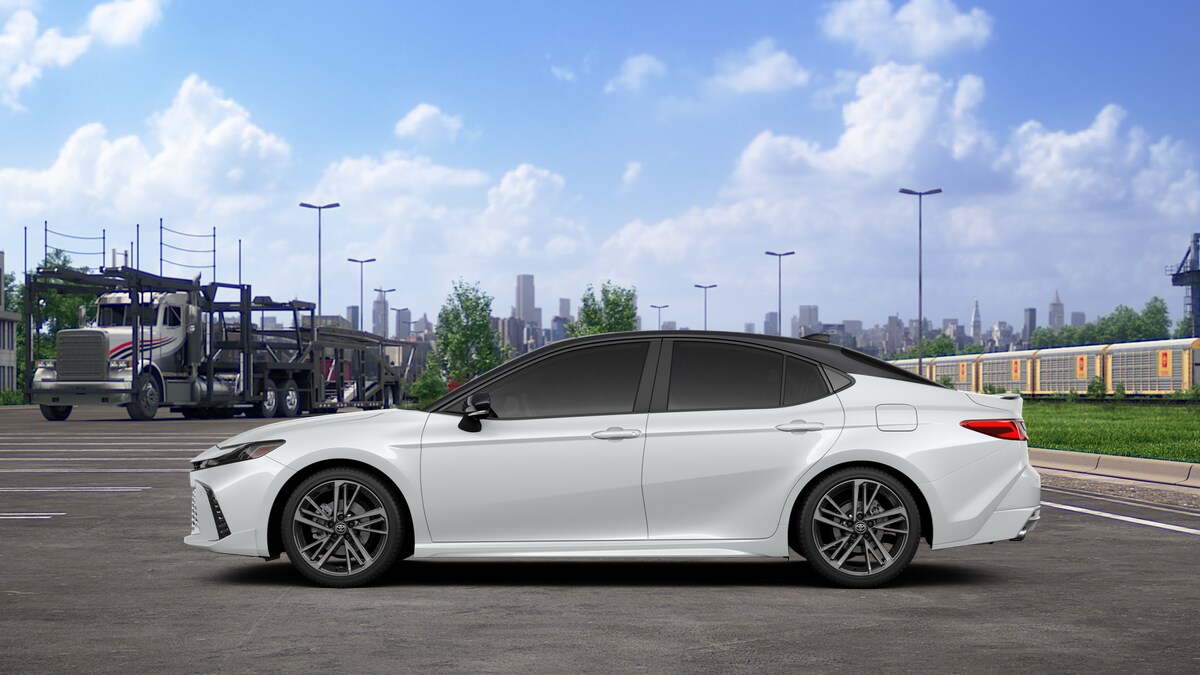 2026 Toyota Camry XSE photo 4