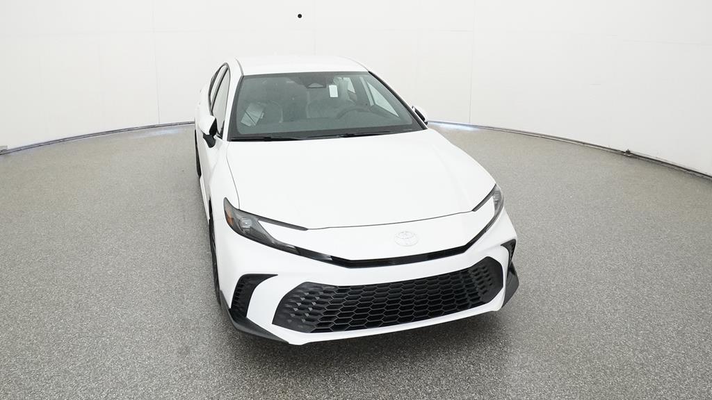 2025 Toyota Camry SE photo 28