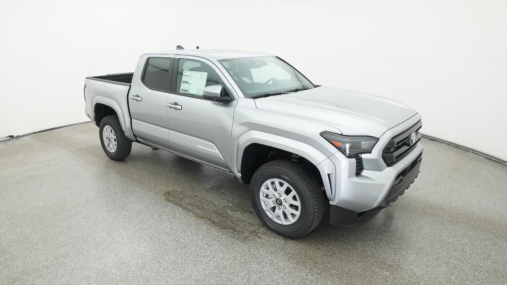 2025 Toyota Tacoma SR5 4x4 Double Cab photo 8