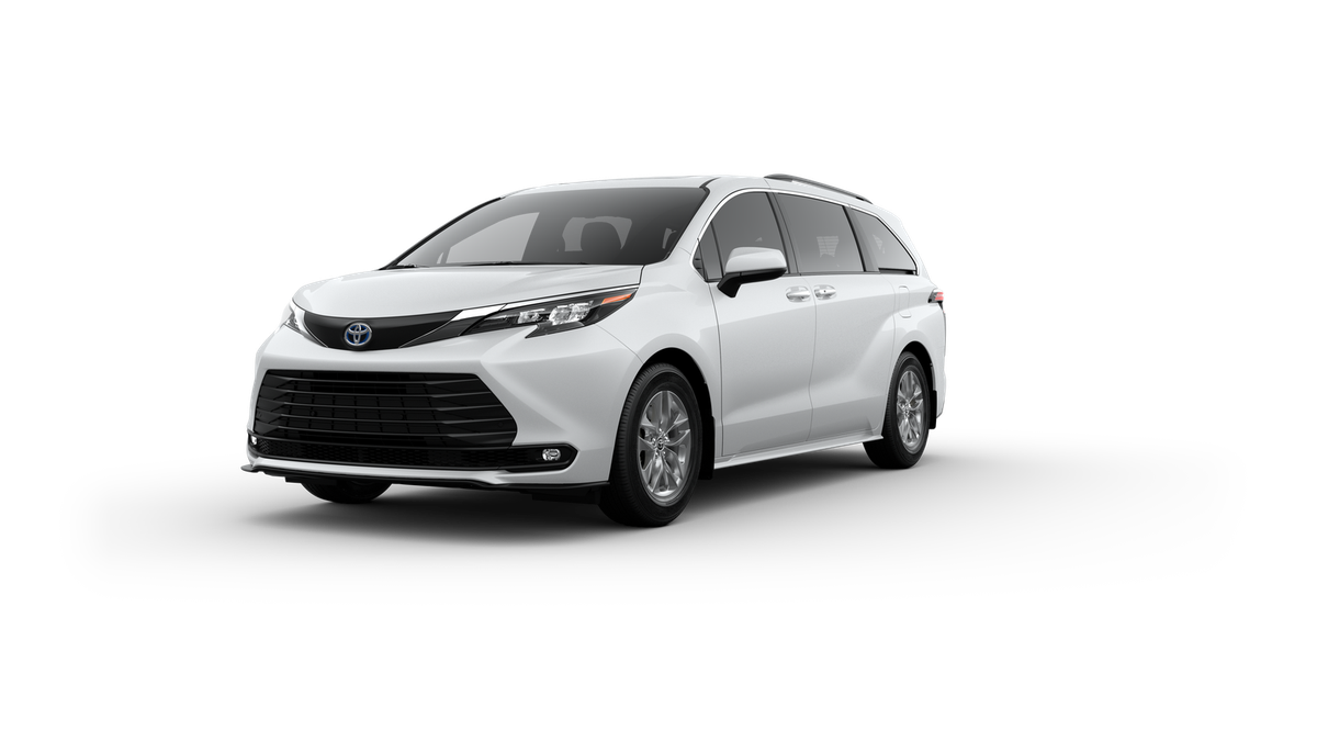 2025 Toyota Sienna XLE -
                  Freehold, NJ