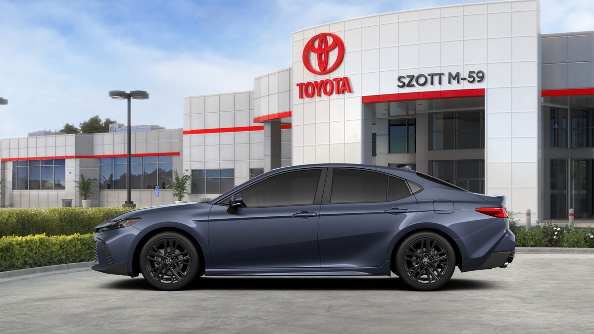 2026 Toyota Camry SE photo 2