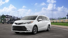 2025 Toyota Sienna Platinum 7 PASSENGER