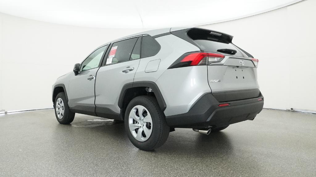 2025 Toyota RAV4 LE photo 4